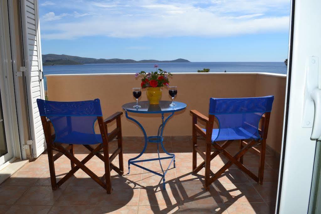 Iliopetro Hotel Monemvasia Exterior photo